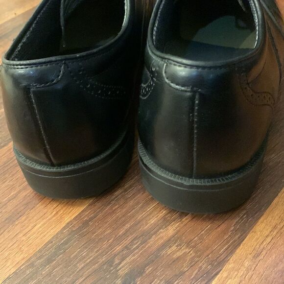 Red Wing shoes    - Picture 4 of 8